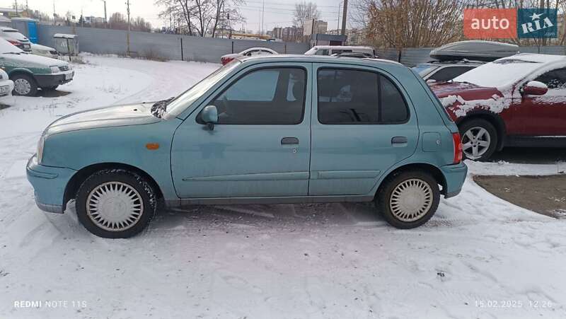 Хетчбек Nissan Micra 2001 в Києві