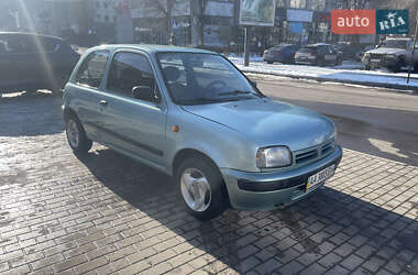 Хэтчбек Nissan Micra 1994 в 