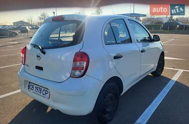 Хэтчбек Nissan Micra 2013 в Киеве