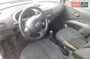 Хетчбек Nissan Micra 2004 в Чернівцях