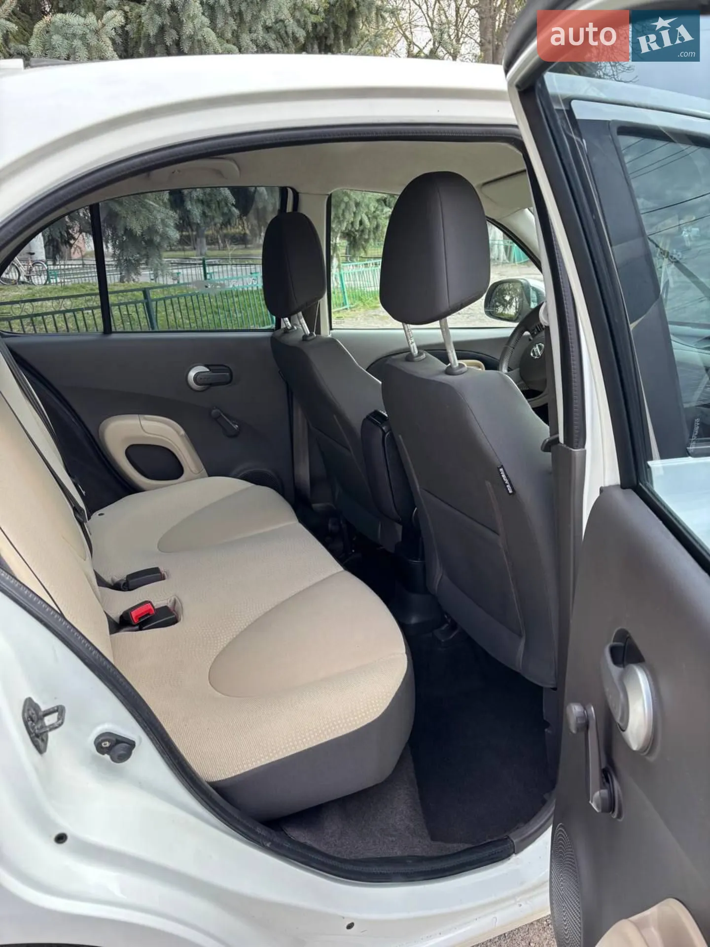 2010 Nissan Micra - мініатюра 8