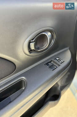 Хэтчбек Nissan Micra 2013 в 