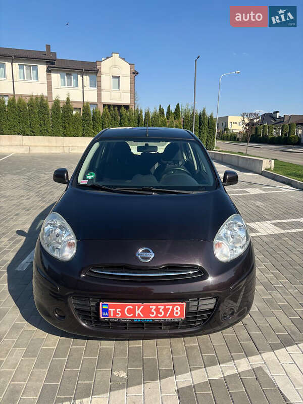 Хэтчбек Nissan Micra 2011 в Ровно