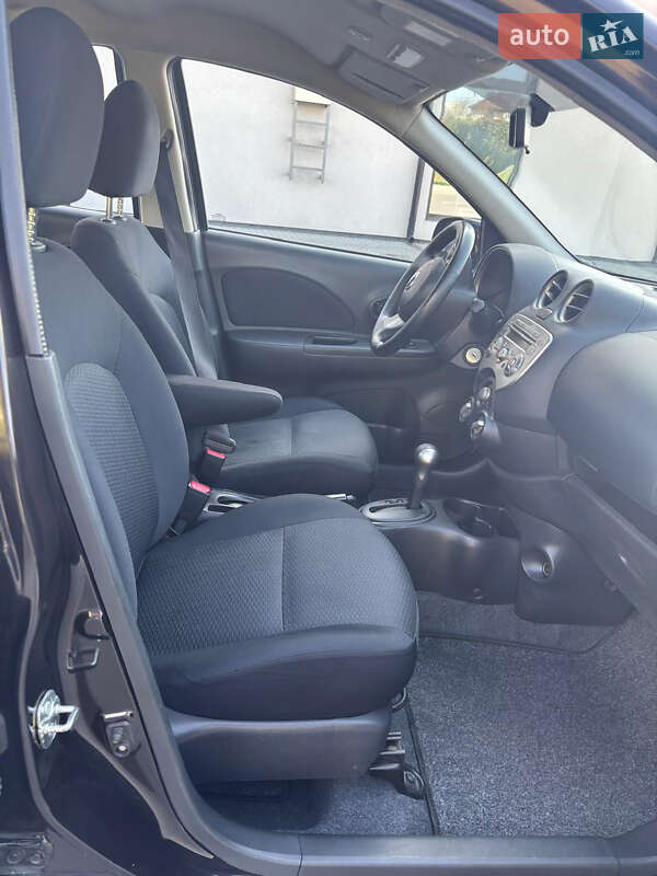 Хэтчбек Nissan Micra 2011 в Ровно