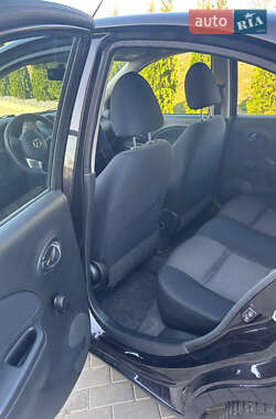 Хэтчбек Nissan Micra 2011 в Ровно