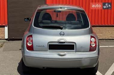 Хетчбек Nissan Micra 2006 в 