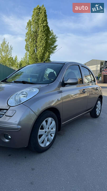 Хетчбек Nissan Micra 2006 в Києві