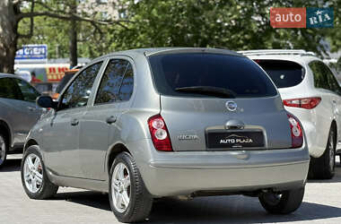 Хэтчбек Nissan Micra 2006 в 