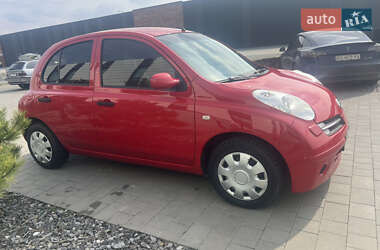 Хэтчбек Nissan Micra 2007 в 
