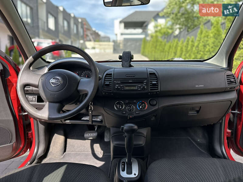 Хэтчбек Nissan Micra 2010 в Черновцах