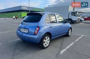 Хетчбек Nissan Micra 2004 в 