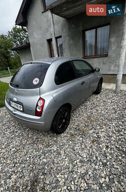 Хэтчбек Nissan Micra 2009 в 