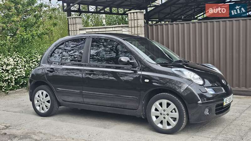 Хэтчбек Nissan Micra 2008 в Каменском