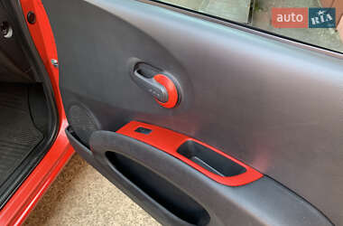 Хетчбек Nissan Micra 2007 в 