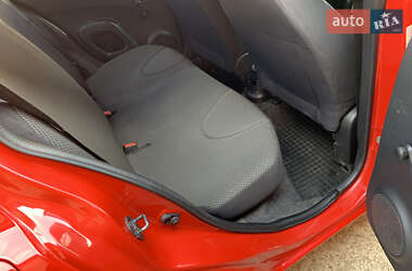 Хетчбек Nissan Micra 2007 в 