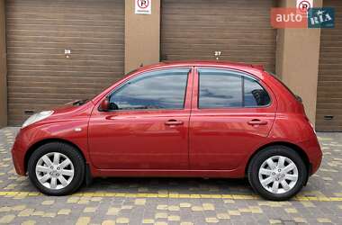 Хетчбек Nissan Micra 2005 в 
