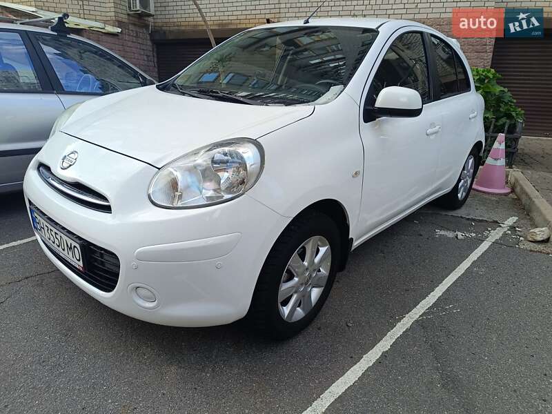 Nissan Micra 2015