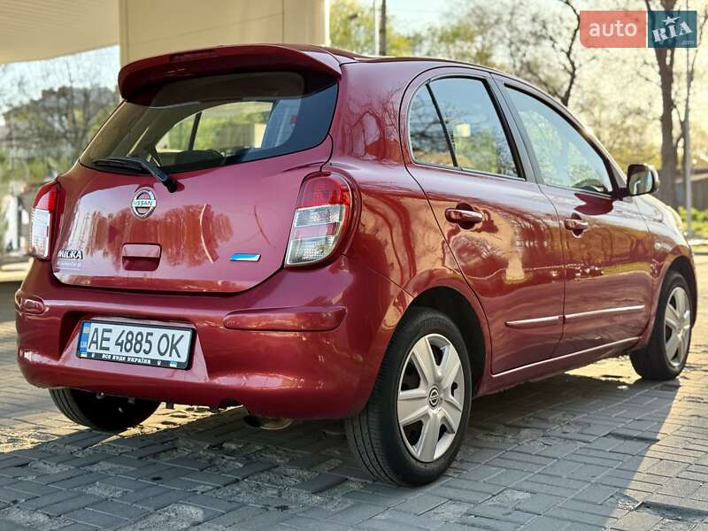 Хэтчбек Nissan Micra 2012 в Днепре
