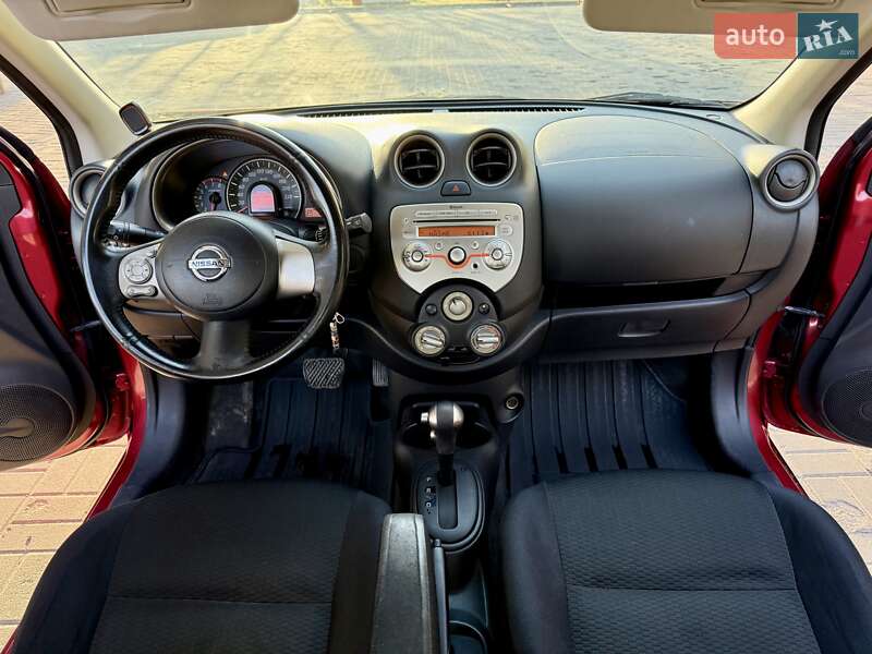 Хэтчбек Nissan Micra 2012 в Днепре