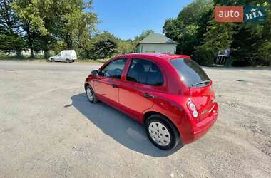 Хэтчбек Nissan Micra 2006 в 