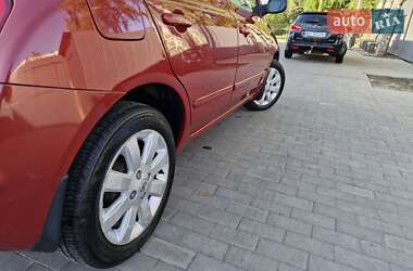 Хетчбек Nissan Micra 2008 в 
