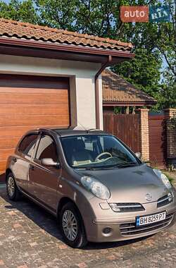 Хэтчбек Nissan Micra 2007 в 