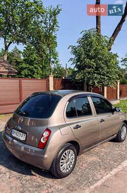 Хэтчбек Nissan Micra 2007 в 