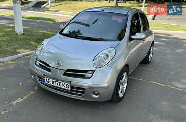 Хетчбек Nissan Micra 2004 в Кам'янському