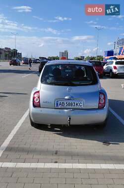 Хетчбек Nissan Micra 2004 в 