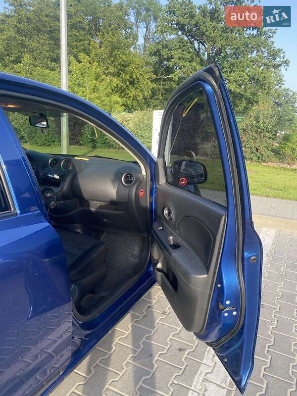 Хэтчбек Nissan Micra 2013 в Львове фото 5 Хэтчбек Nissan Micra 2013 в Львове