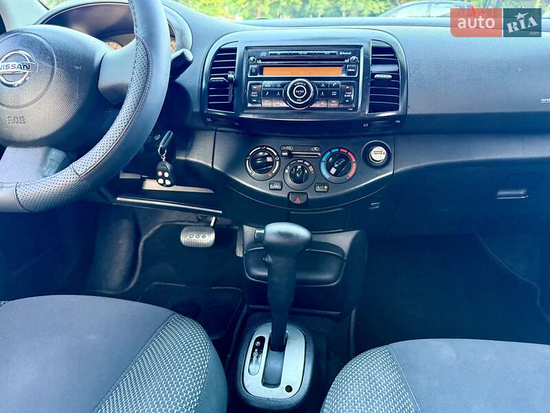 Хэтчбек Nissan Micra 2009 в Одессе