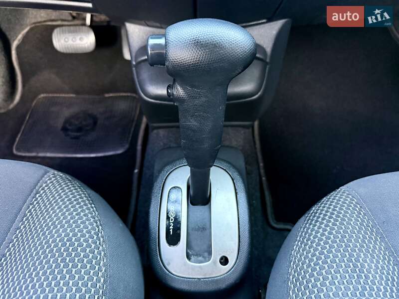 Хэтчбек Nissan Micra 2009 в Одессе