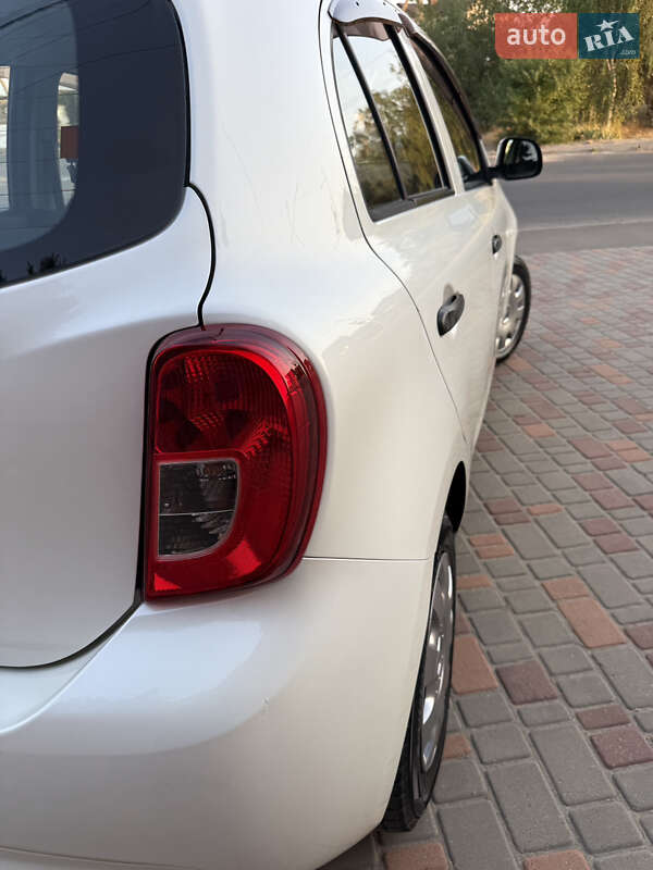 Хэтчбек Nissan Micra 2015 в Одессе
