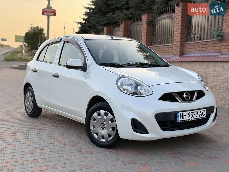Хэтчбек Nissan Micra 2015 в Одессе