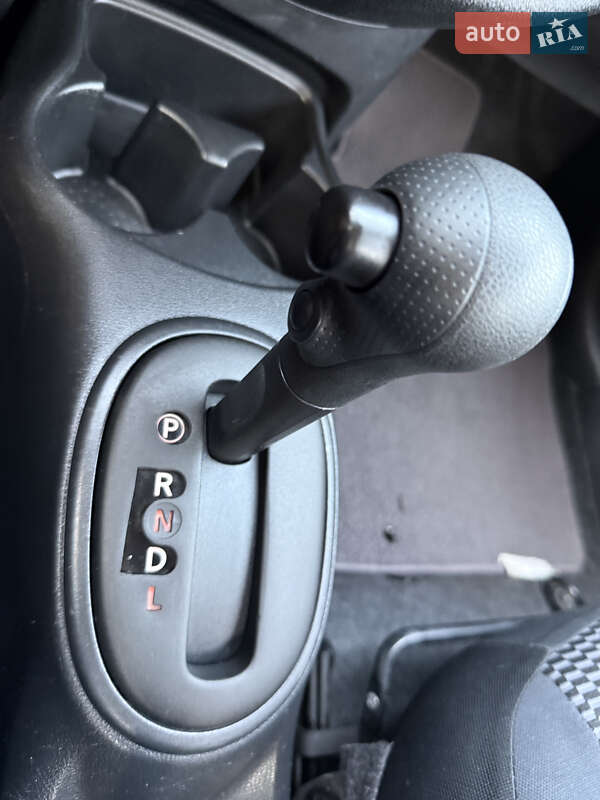 Хэтчбек Nissan Micra 2015 в Одессе