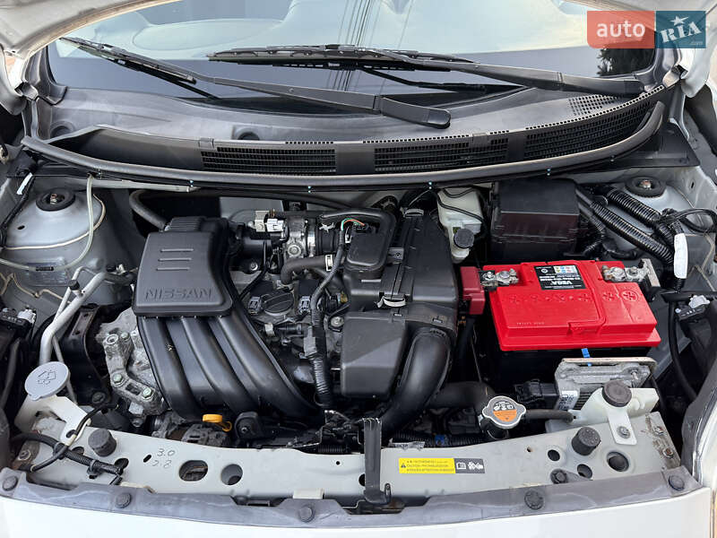 Хэтчбек Nissan Micra 2015 в Одессе