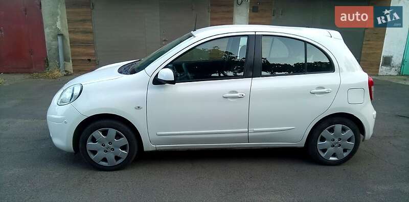 Nissan Micra 2011