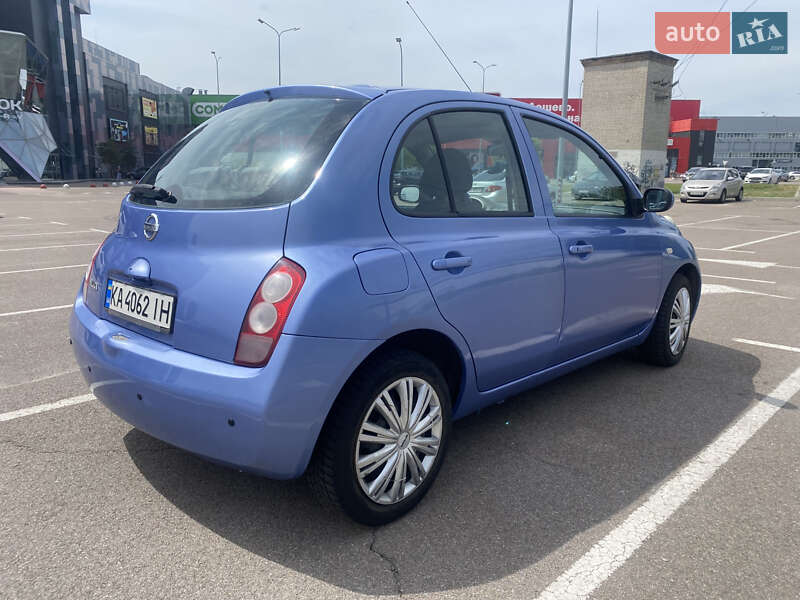Хэтчбек Nissan Micra 2005 в Киеве