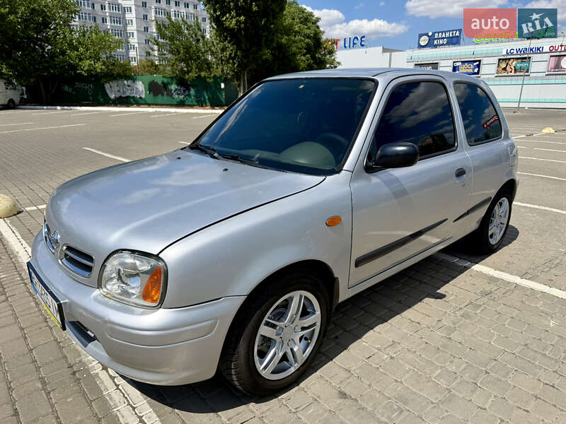 Nissan Micra 2000