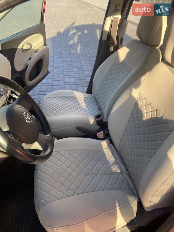 Хэтчбек Nissan Micra 2008 в Днепре