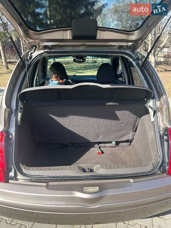 Хэтчбек Nissan Micra 2007 в Черновцах фото 10 Хэтчбек Nissan Micra 2007 в Черновцах