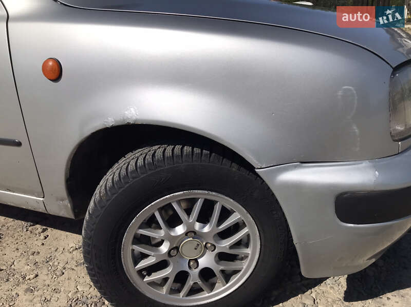 Хэтчбек Nissan Micra 1998 в Отынии