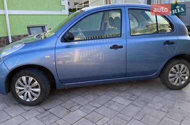 Хэтчбек Nissan Micra 2007 в 
