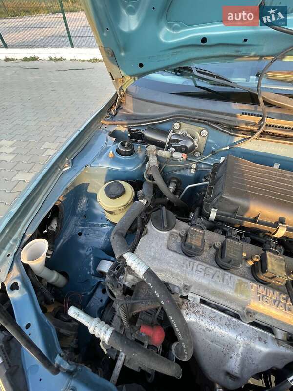 Хэтчбек Nissan Micra 2002 в Измаиле фото 12 Хэтчбек Nissan Micra 2002 в Измаиле