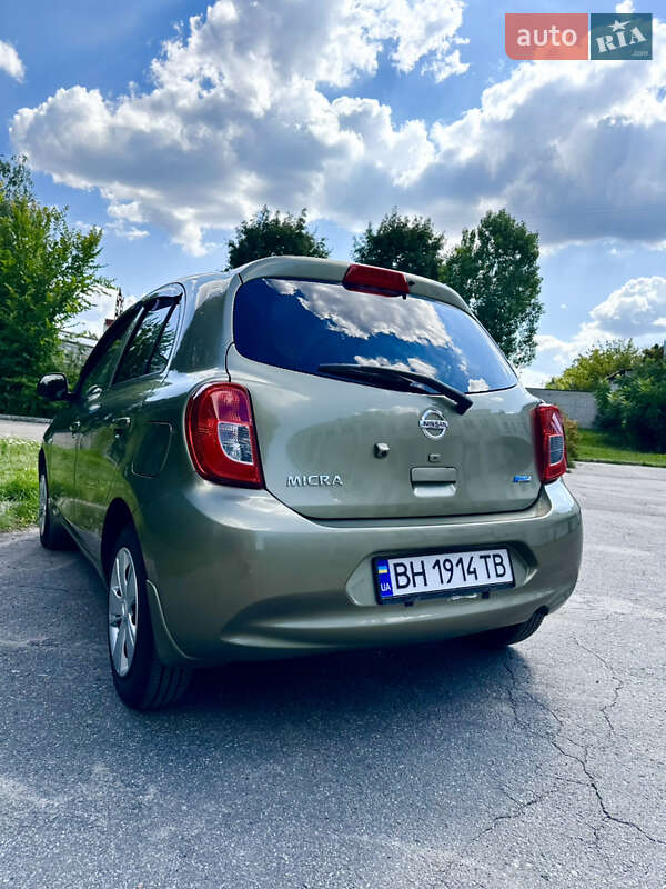 Хэтчбек Nissan Micra 2013 в Киеве