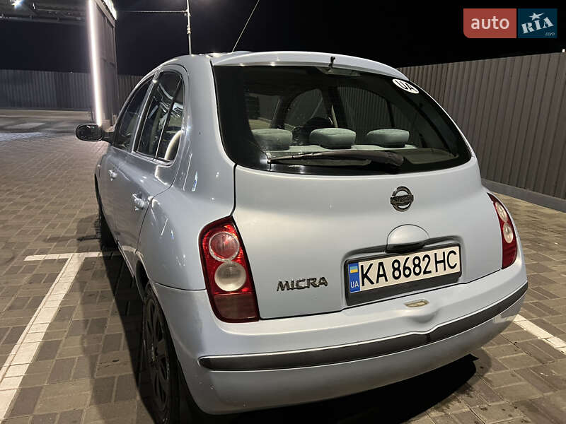 Хэтчбек Nissan Micra 2005 в Киеве