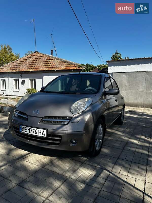 Хетчбек Nissan Micra 2006 в Миколаєві