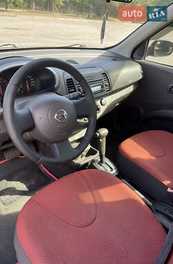 Хэтчбек Nissan Micra 2008 в Горишних Плавнях