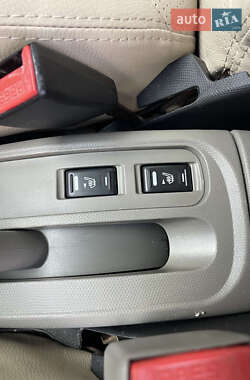 Хэтчбек Nissan Micra 2003 в  фото 15 Хэтчбек Nissan Micra 2003 в