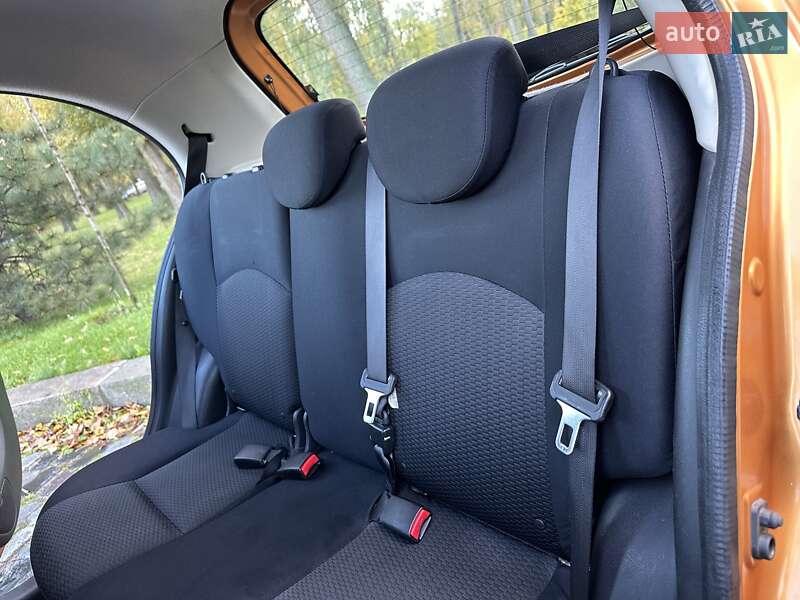 Хетчбек Nissan Micra 2012 в Харкові